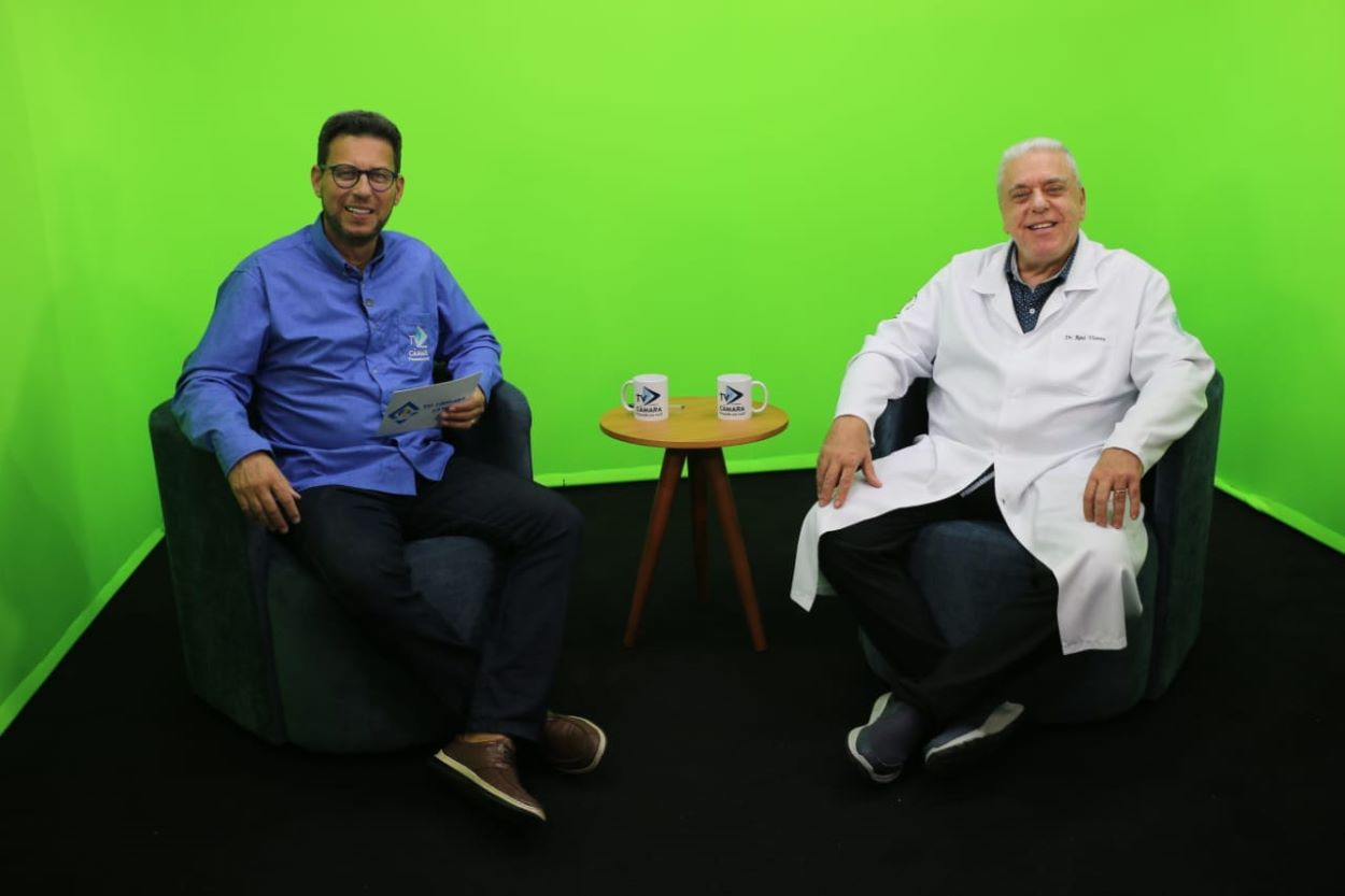 Dr. Raul Viana relembra 40 anos de Fundação Padre Albino e destaca legado que transformou a formação médica em Catanduva