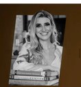  Marcos Crippa faz homenagem para a médica catanduvense Nathalia Kassis, autora de livro sobre cirurgia das pálpebras