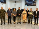 PÓS-SOLENIDADE DO TG – Câmara entrega Diploma Atirador Destaque de 2025 ao jovem Matheus Rodrigues Sant’Ana