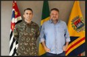 Presidente da Câmara de Catanduva recebe o chefe de instrução do Tiro de Guerra e reforça importância da formação cívica dos jovens