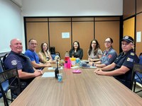 Vereadora Laura Luiza Protetora realiza reunião para discutir bem-estar animal e atuação em resgates em Catanduva