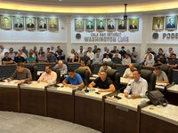 Em sessões extraordinárias, vereadores aprovam criação de CEI que vai apurar possíveis irregularidades envolvendo a SAEC e ViiV Empreendimentos; Investigação foi pedido do vereador Marcos Crippa, que recebeu denúncias sobre o andamento das obras